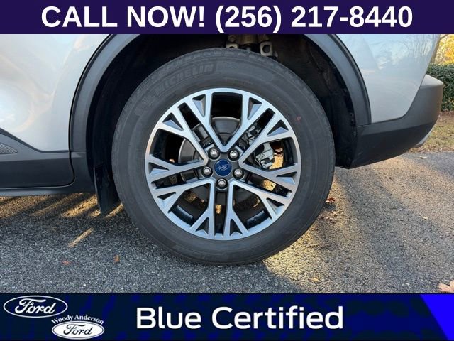Certified 2022 Ford Escape SEL image 8