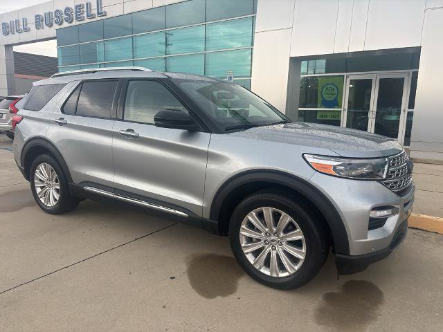Certified 2024 Ford Explorer Limited w/ Equipment Group 301A AWD/4WD image 3
