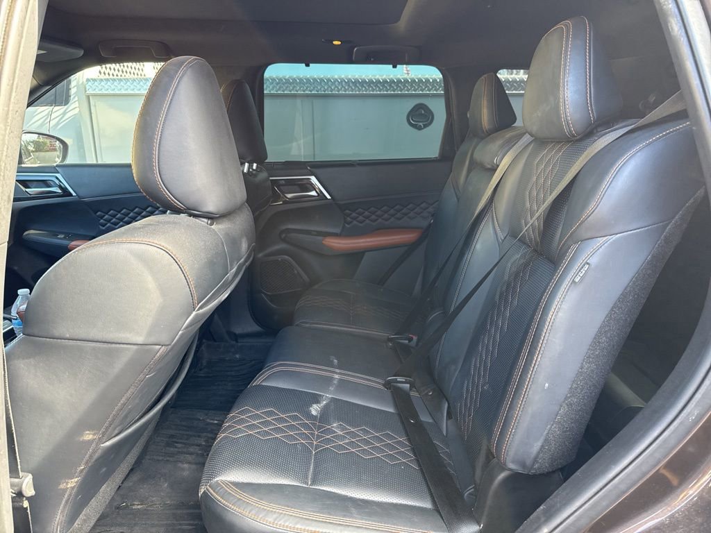 Used 2022 Mitsubishi Outlander SEL image 17