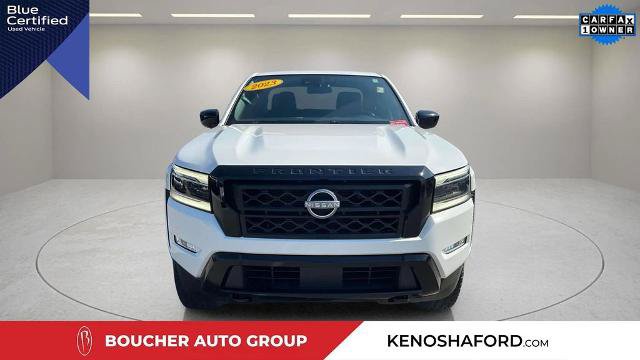 Used 2023 Nissan Frontier SV w/ Midnight Edition Package AWD/4WD image 2