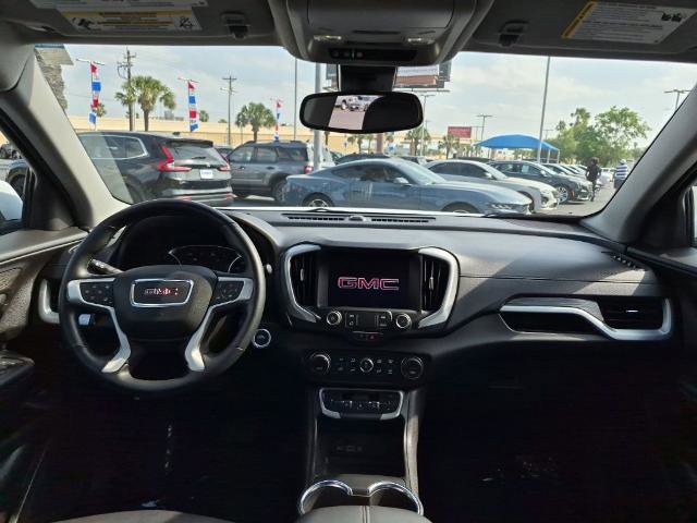 Used 2024 GMC Terrain SLT AWD/4WD image 14