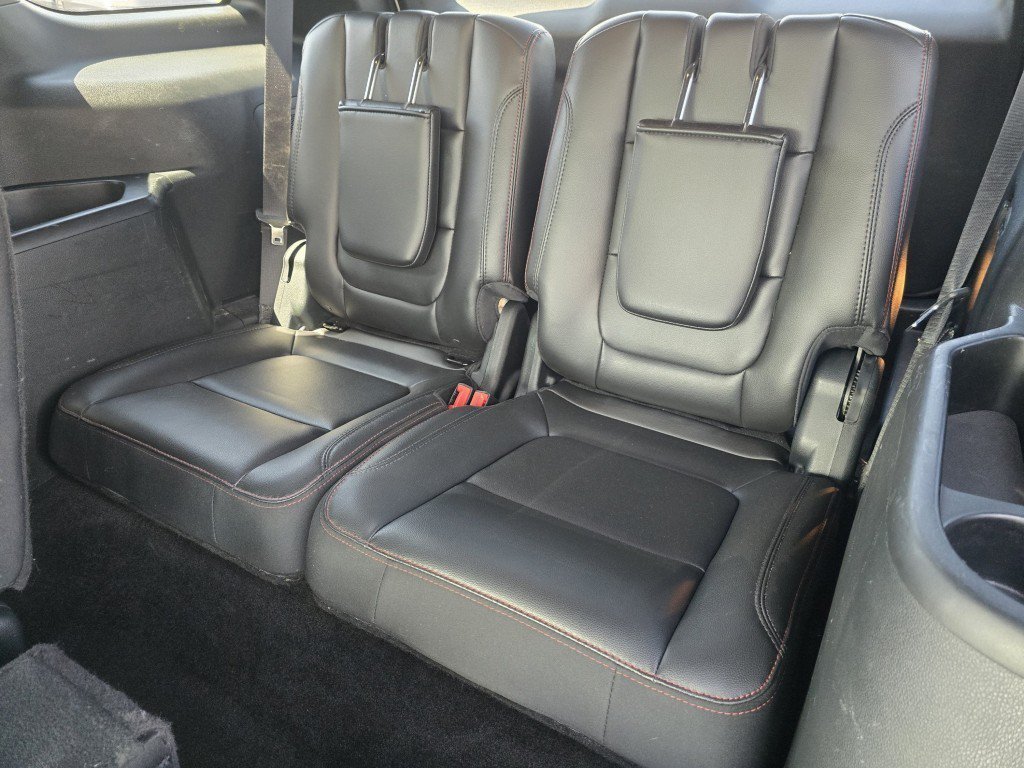 Certified 2018 Ford Explorer Sport w/ Ford Safe & Smart Package AWD/4WD image 28