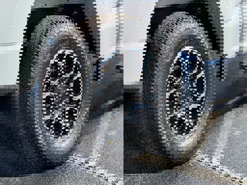 Certified 2023 Ford F150 XLT w/ Equipment Group 302A High image 9