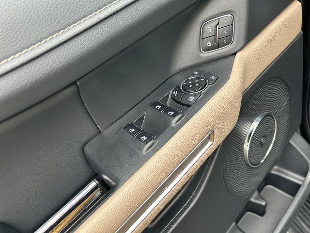 Certified 2024 Ford Expedition Limited AWD/4WD image 18