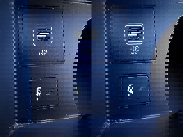 Used 2023 Hyundai Santa Fe SEL image 36