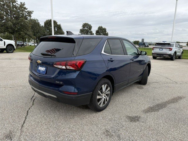 Used 2023 Chevrolet Equinox LT AWD/4WD image 9