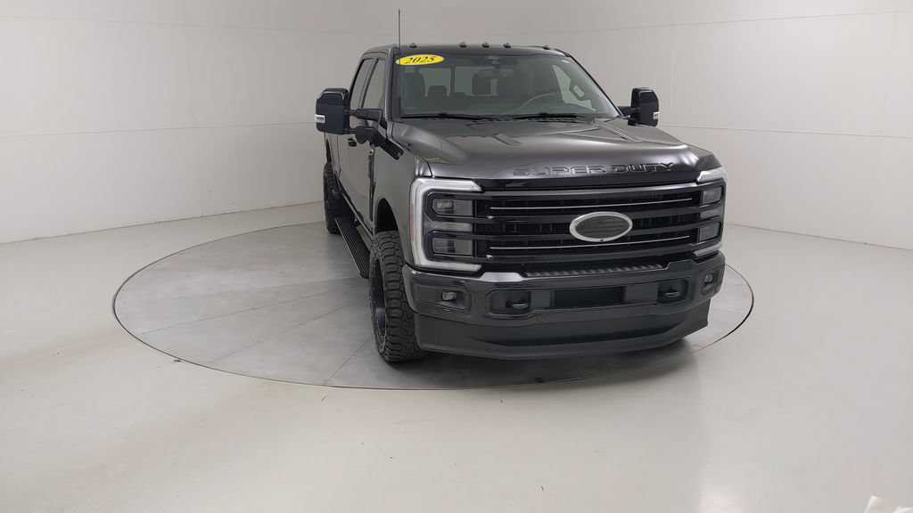 Certified 2025 Ford F250 Platinum AWD/4WD image 11
