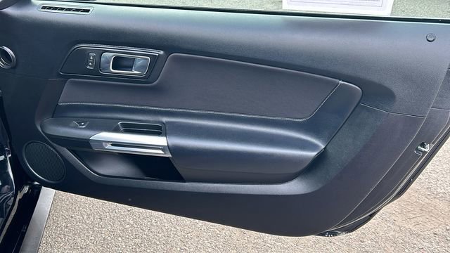 Certified 2022 Ford Mustang GT w/ Black Accent Package image 10