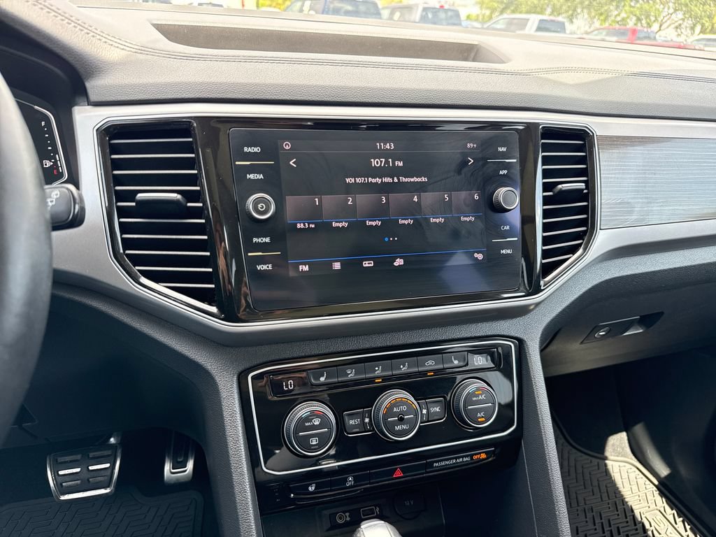 Used 2019 Volkswagen Atlas SEL R-Line FWD image 20