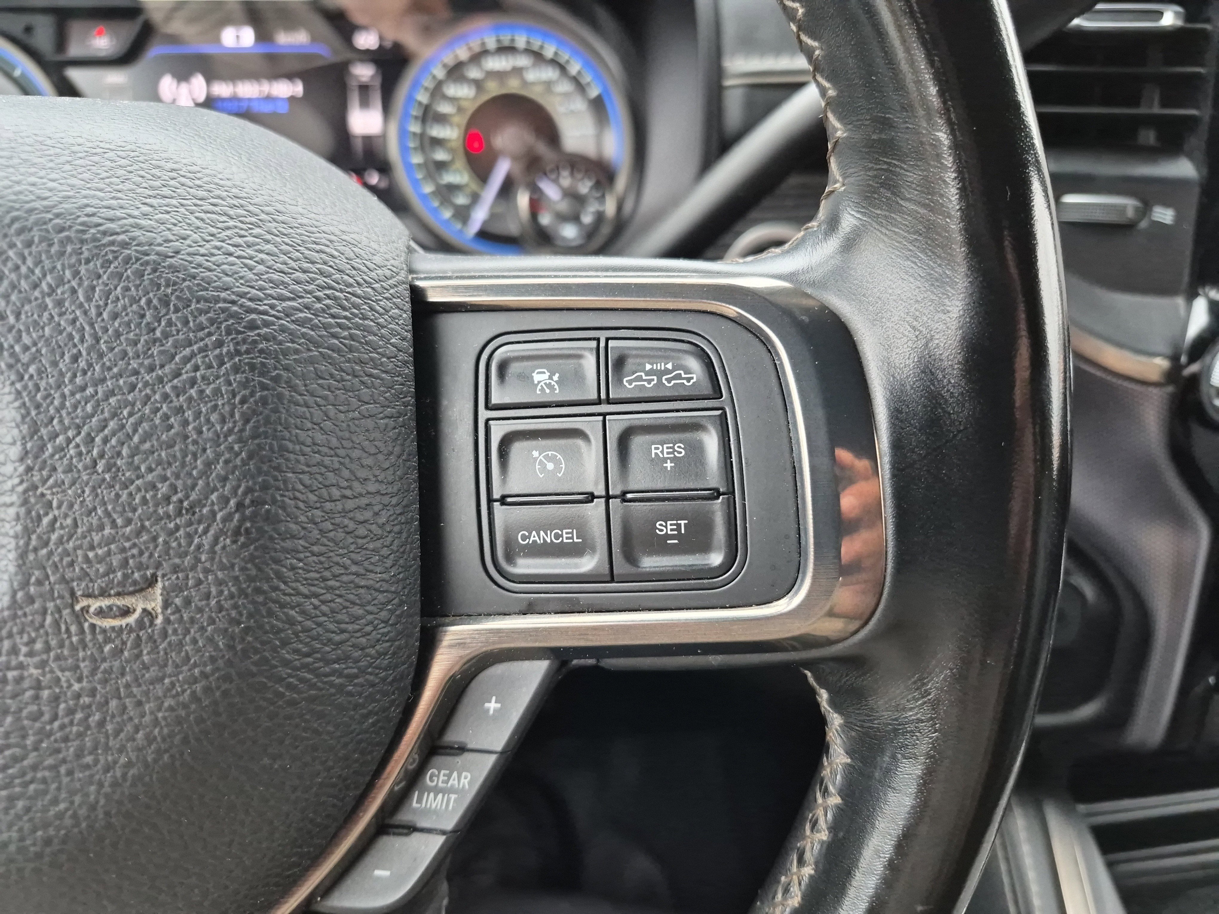 Used 2021 RAM 3500 Limited image 31