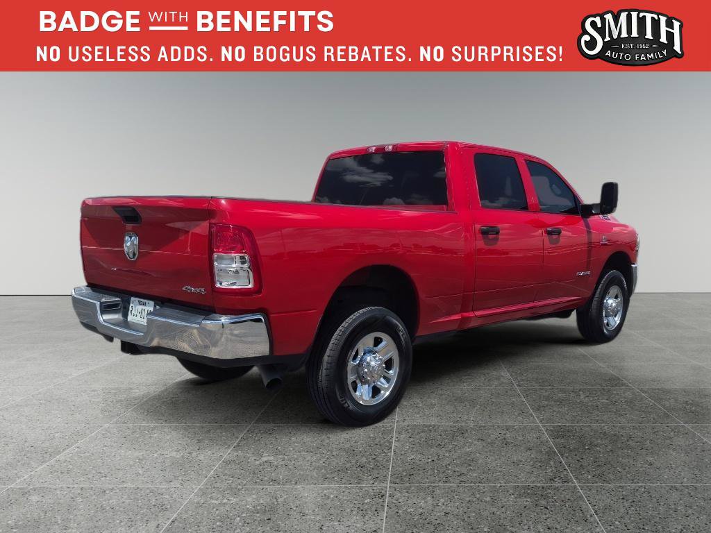 Used 2022 RAM 2500 Tradesman w/ Chrome Appearance Group AWD/4WD image 4