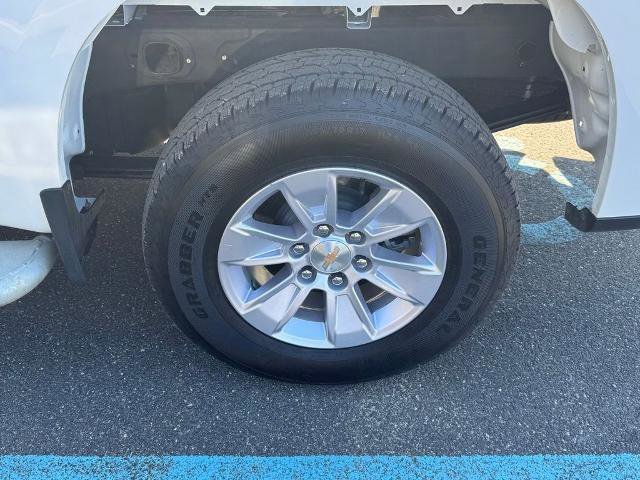 Used 2025 Chevrolet Silverado 1500 W/T RWD image 8