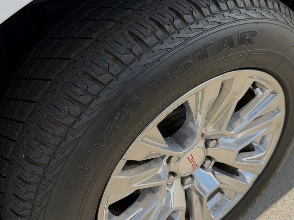 Used 2021 GMC Yukon Denali AWD/4WD image 13