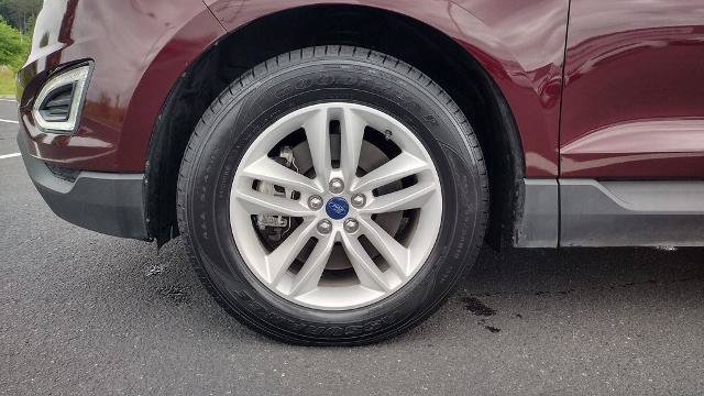 Certified 2018 Ford Edge SEL w/ Equipment Group 201A AWD/4WD image 9