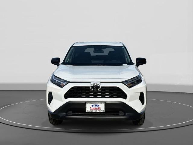 Used 2024 Toyota RAV4 LE AWD/4WD image 3