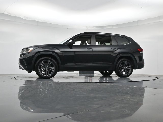 Used 2023 Volkswagen Atlas SE w/ Panoramic Sunroof Package FWD image 39