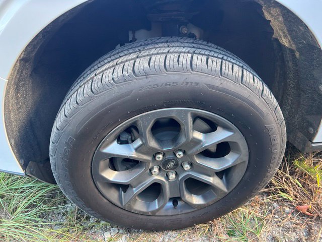 Certified 2024 Ford Maverick XLT FWD image 3