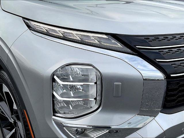 Used 2022 Mitsubishi Outlander SE AWD/4WD image 31