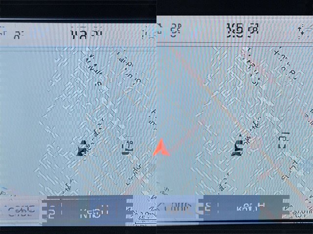 Certified 2022 Ford Explorer XLT w/ Equipment Group 202A image 7