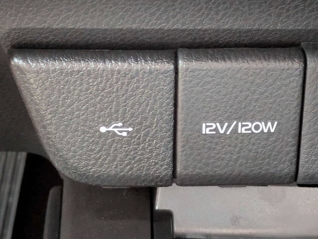Used 2024 Toyota Camry SE FWD image 21