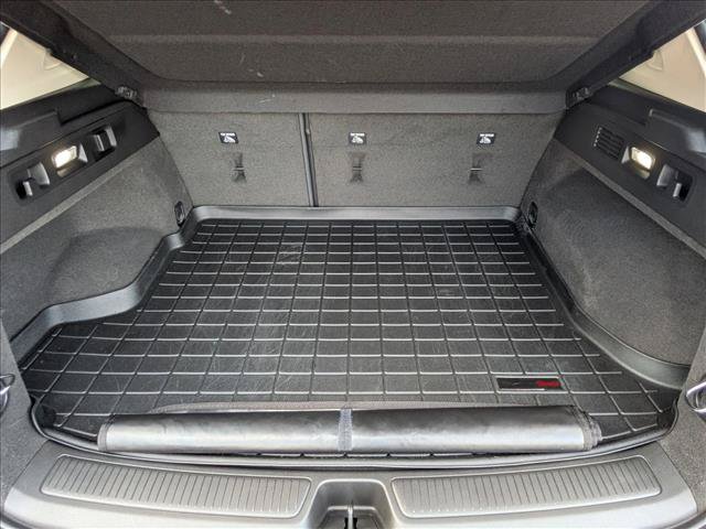 Used 2022 Buick Envision Avenir w/ Technology Package II FWD image 6