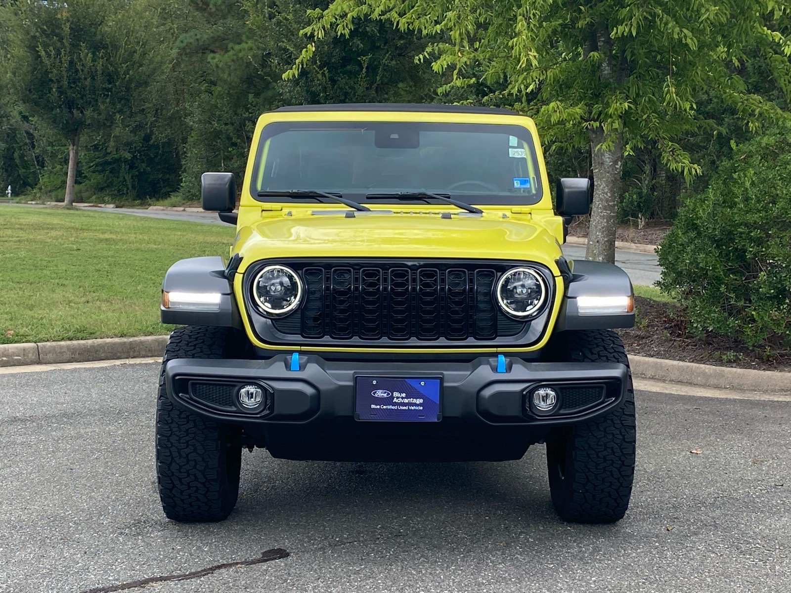 Used 2024 Jeep Wrangler Unlimited AWD/4WD image 6