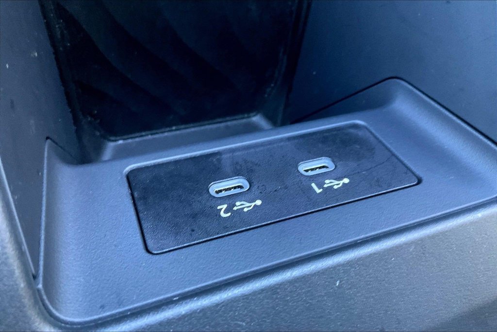 Used 2025 Nissan Armada Platinum AWD/4WD image 16