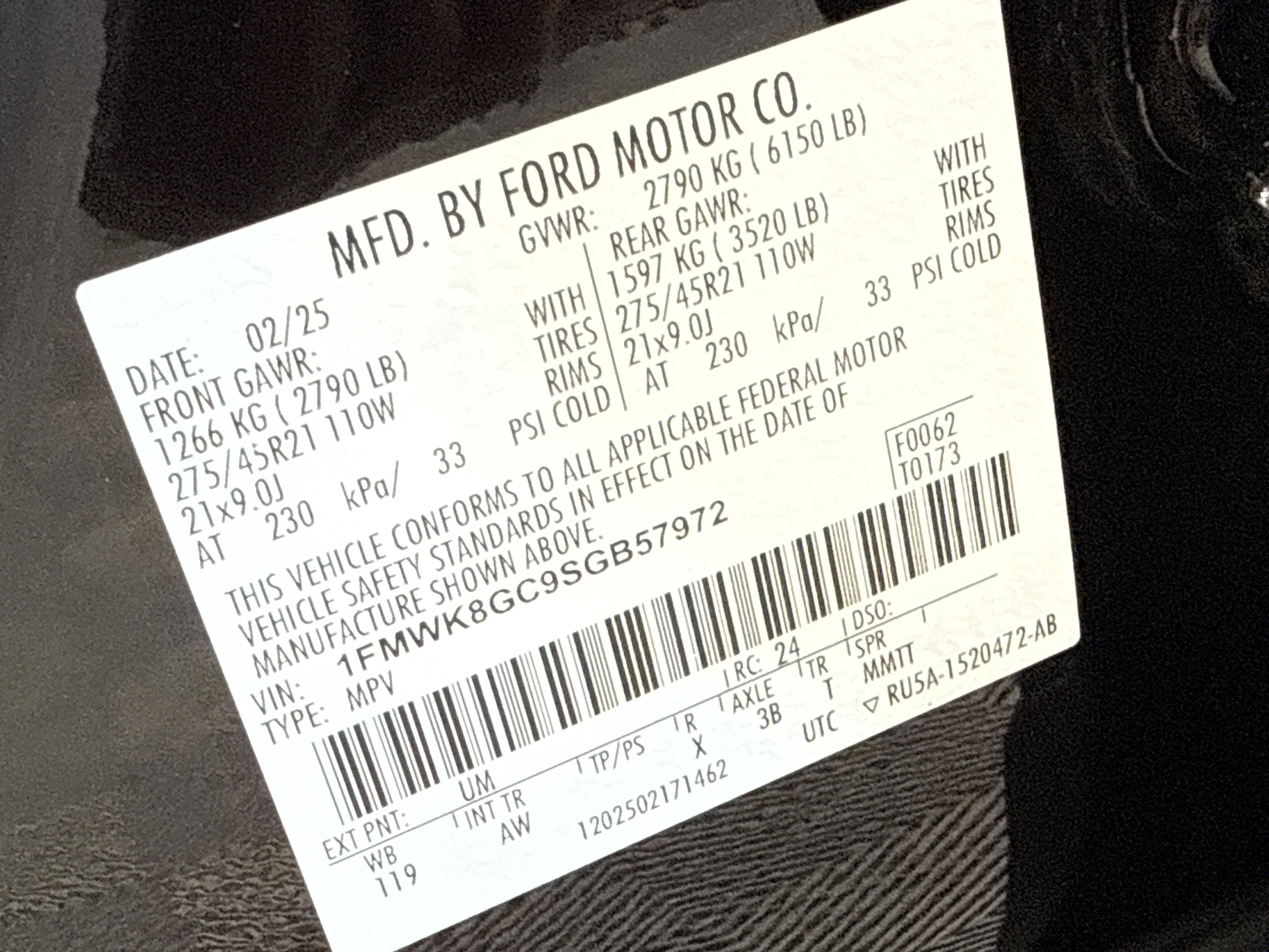 Certified 2025 Ford Explorer ST w/ Sun And Sound Package AWD/4WD image 31