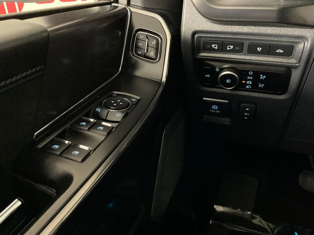 Certified 2024 Ford F150 Platinum w/ Equipment Group 702A High image 19