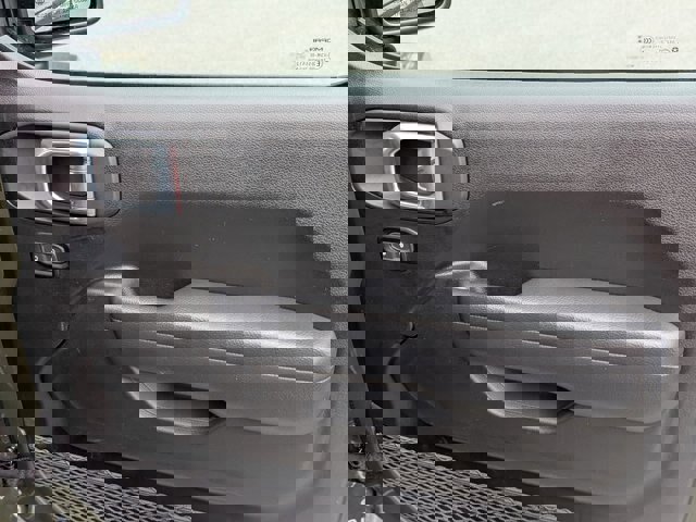 Used 2024 Jeep Gladiator Sport image 36