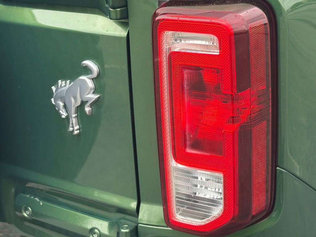 Certified 2022 Ford Bronco Black Diamond image 26