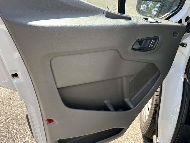 Certified 2024 Ford Transit 350 XLT RWD image 22