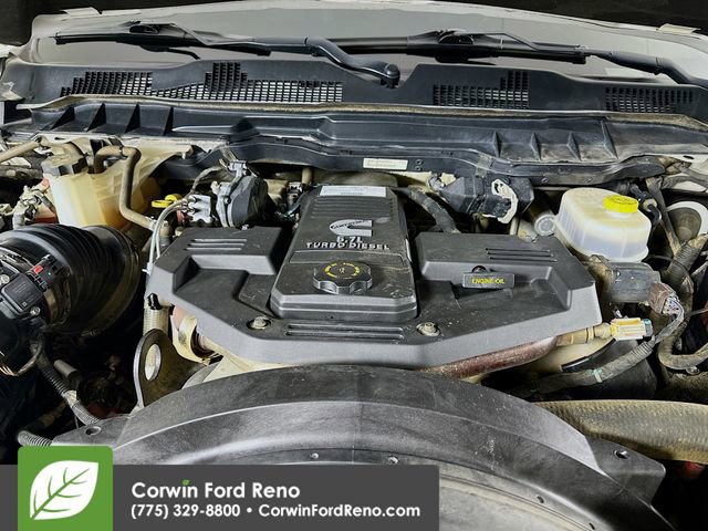 Used 2018 RAM 2500 Laramie w/ Protection Group image 30