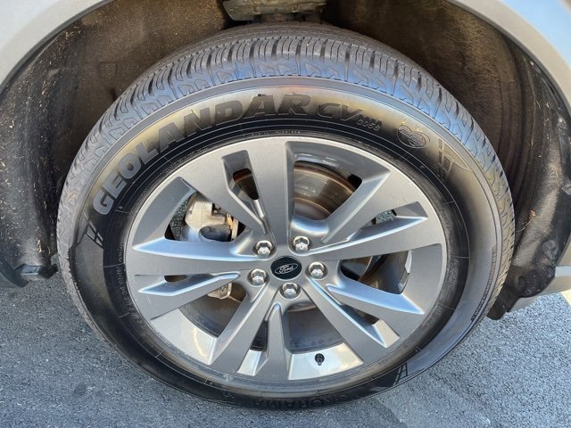 Certified 2021 Ford Explorer XLT w/ Equipment Group 202A image 14