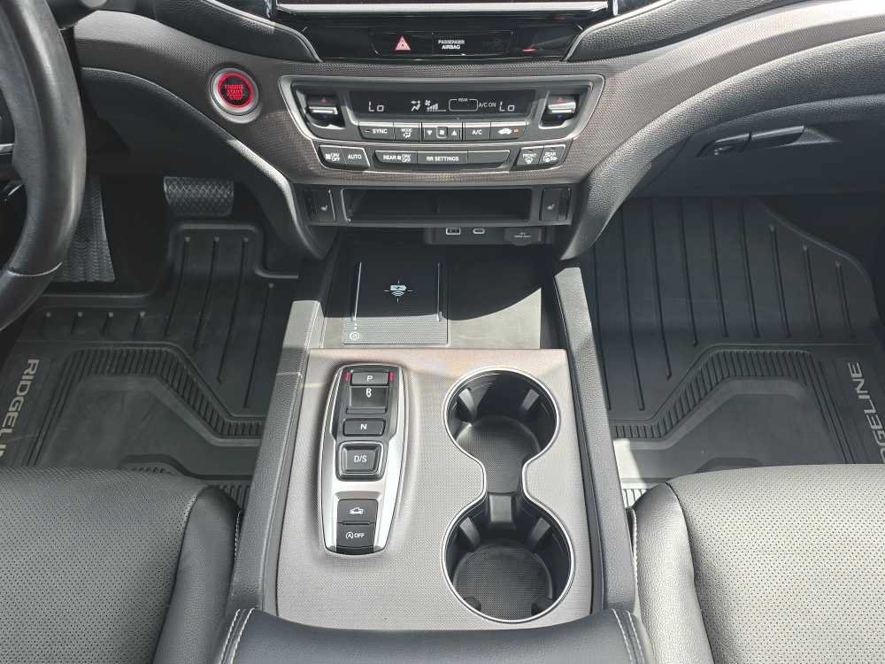 Used 2025 Honda Ridgeline RTL image 13