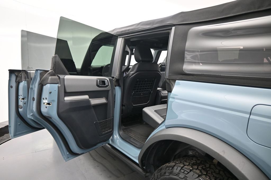 Certified 2022 Ford Bronco Black Diamond AWD/4WD image 16