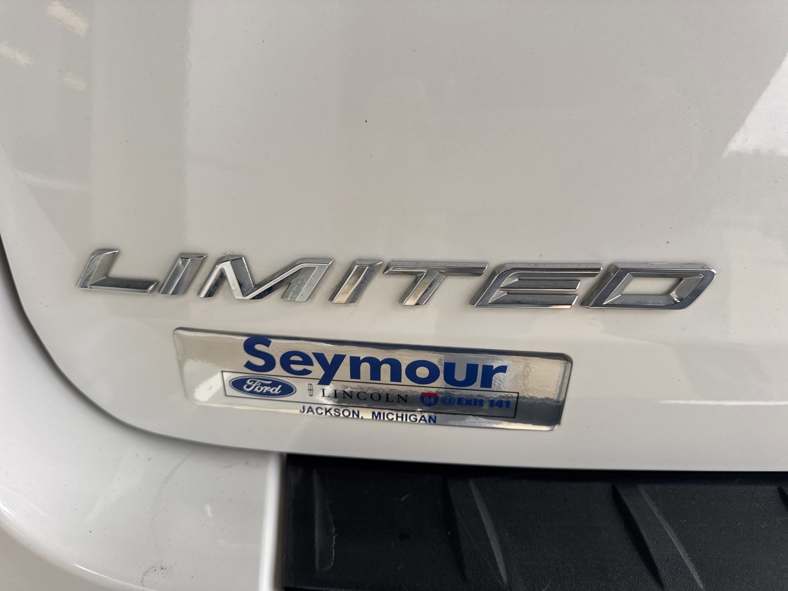 Certified 2022 Ford Explorer Limited w/ Equipment Group 301A image 16