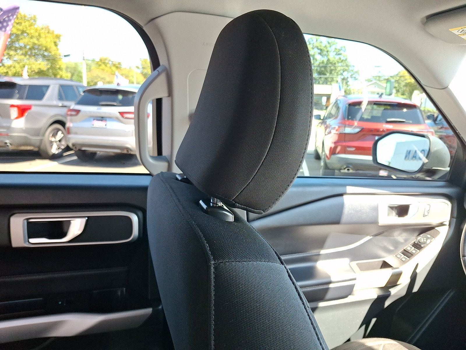Certified 2021 Ford Explorer XLT AWD/4WD image 13
