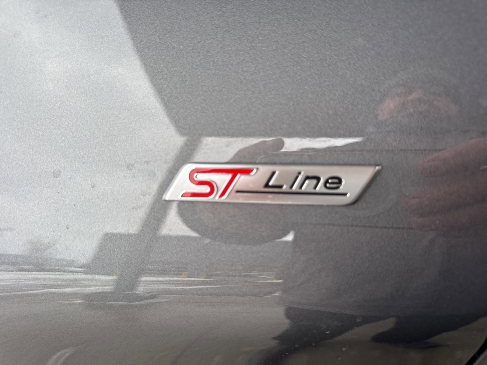 Certified 2025 Ford Explorer ST-Line w/ Premium Package image 16