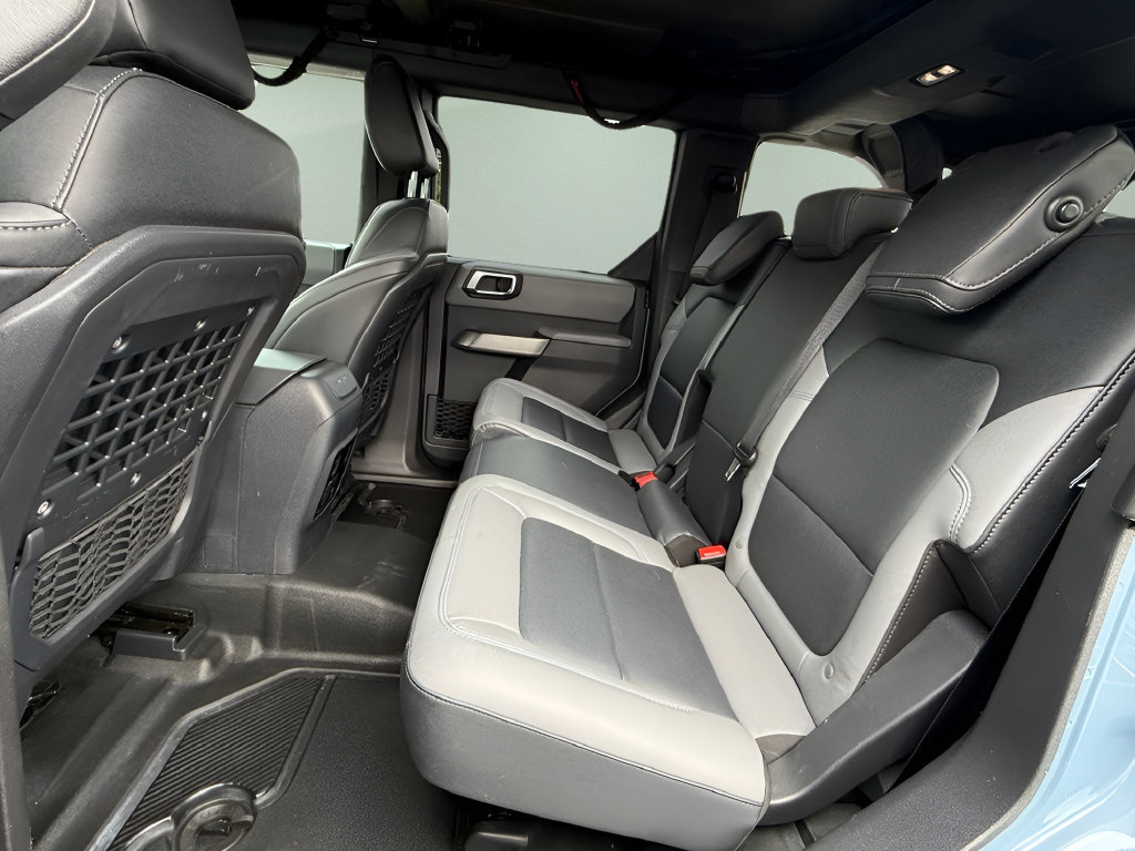 Certified 2023 Ford Bronco Black Diamond AWD/4WD image 16