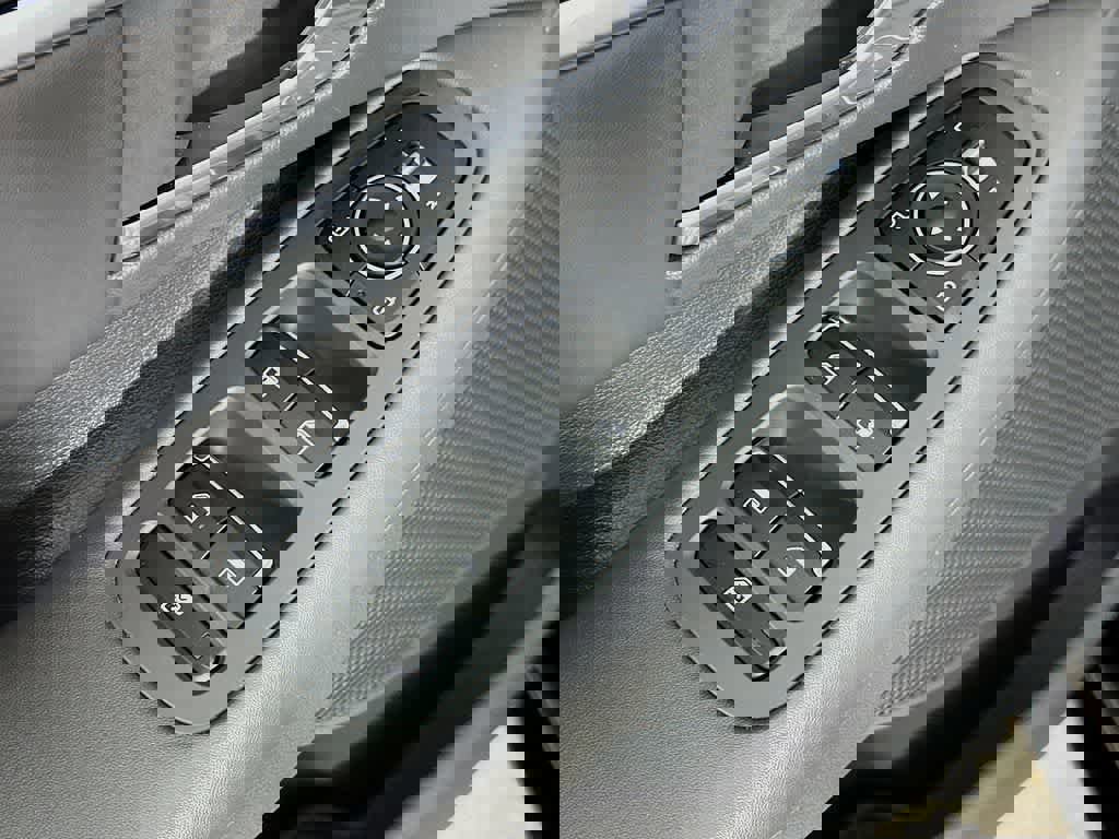 Used 2023 Hyundai Sonata SEL Plus image 29