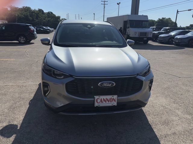 Certified 2023 Ford Escape Platinum AWD/4WD image 4