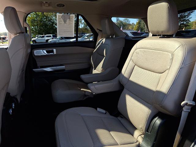 Certified 2023 Ford Explorer Limited w/ Limited Technology Package AWD/4WD image 10