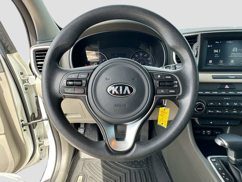 Used 2018 Kia Sportage LX w/ LX Technology Package FWD image 11
