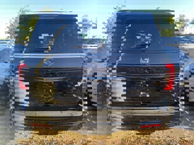 Certified 2024 Ford Expedition Max Limited image 3