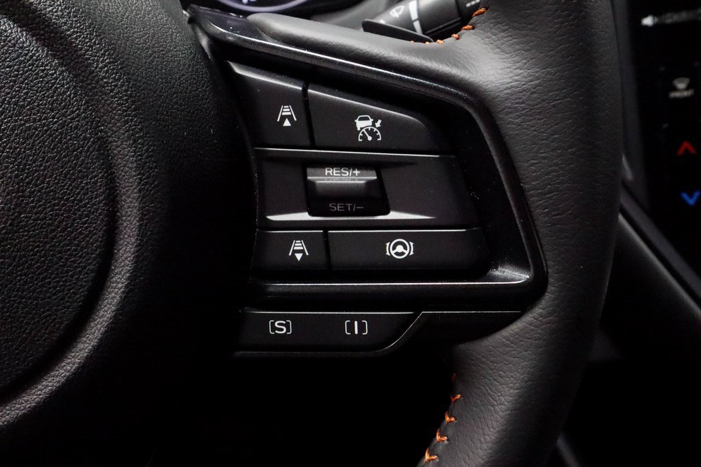 Used 2025 Subaru Crosstrek 2.5i Limited w/ Crosstrek Mirror Package image 32