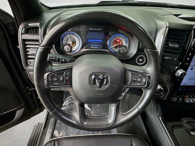 Used 2022 RAM 1500 Limited w/ Body-Colour Bumper Group AWD/4WD image 11