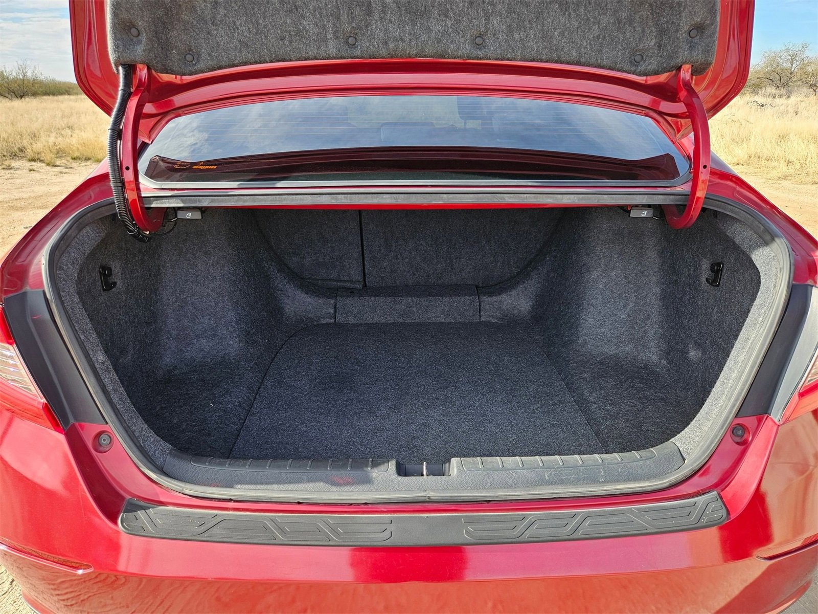 Used 2018 Honda Accord EX image 7