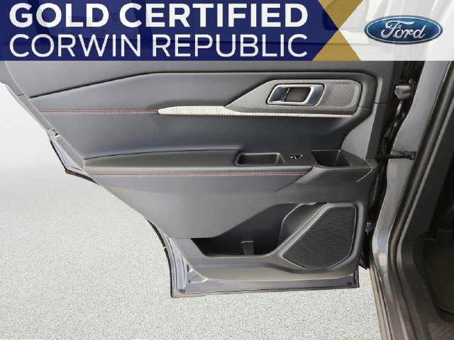Certified 2026 Ford Explorer ST-Line AWD/4WD image 27