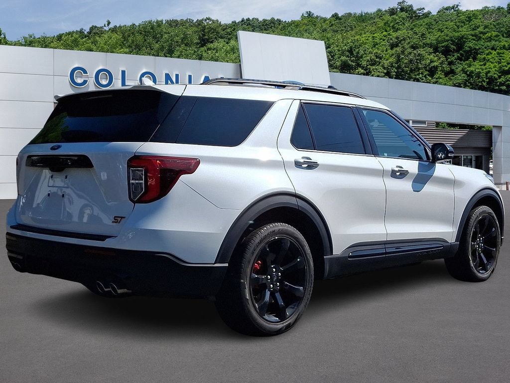 Certified 2024 Ford Explorer ST w/ Equipment Group 401A AWD/4WD image 6